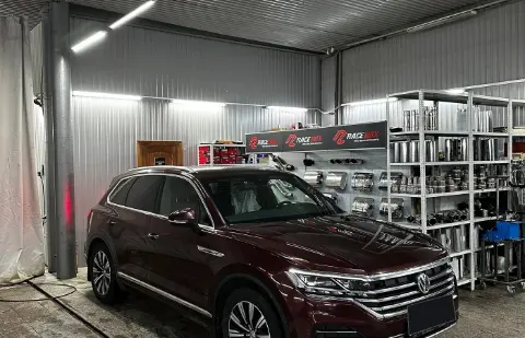 Volkswagen на обслуживании в RaceBox