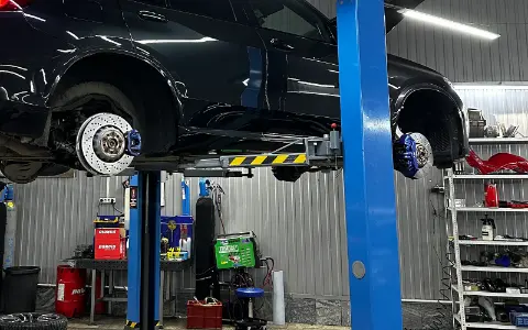 Обслуживание тормозов BMW RaceBox