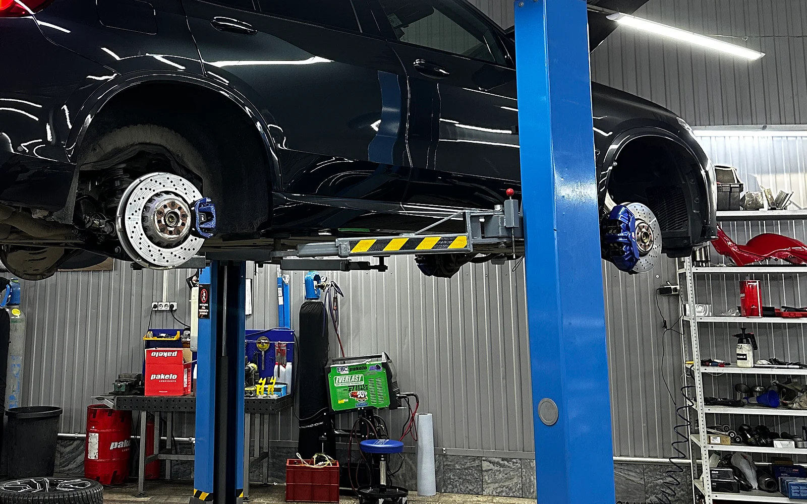 Замена тормозных дисков BMW в Казани