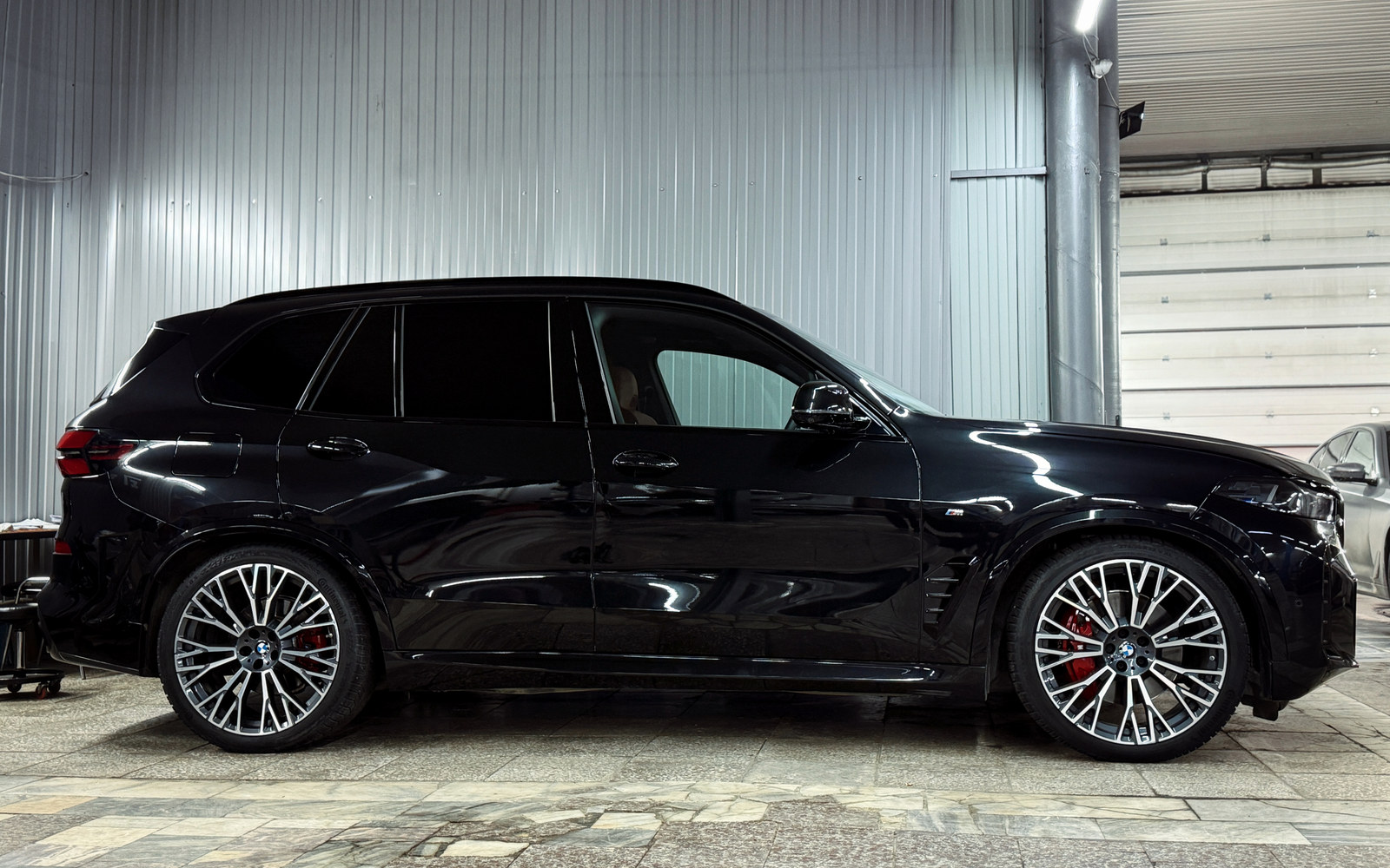 BMW X5 G05 LCI после программной настройки в RaceBox