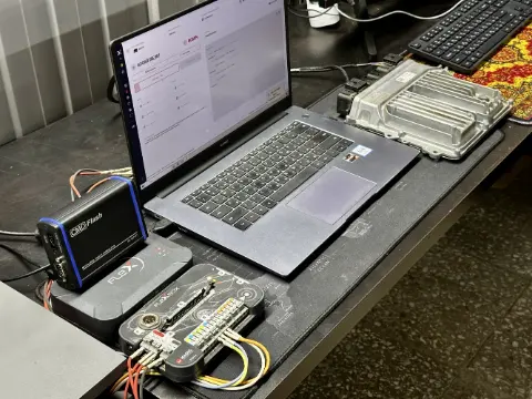 Чтение блока управления Porsche в RaceBox