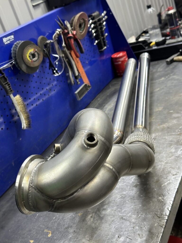 Downpipe audi