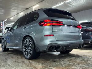 g05 bmw x5 выхлоп