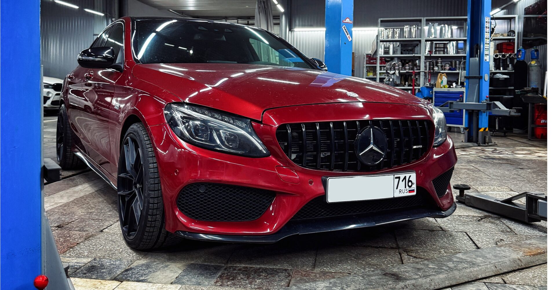 Сервис Mercedes-Benz в Казани RaceBox